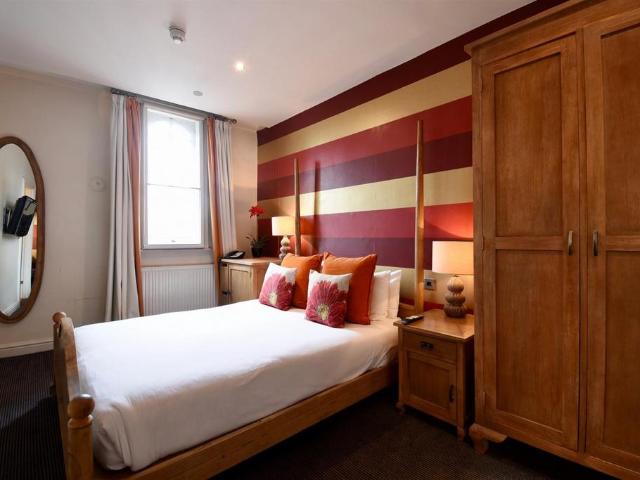 House for rent in Hertford, Colliers End
