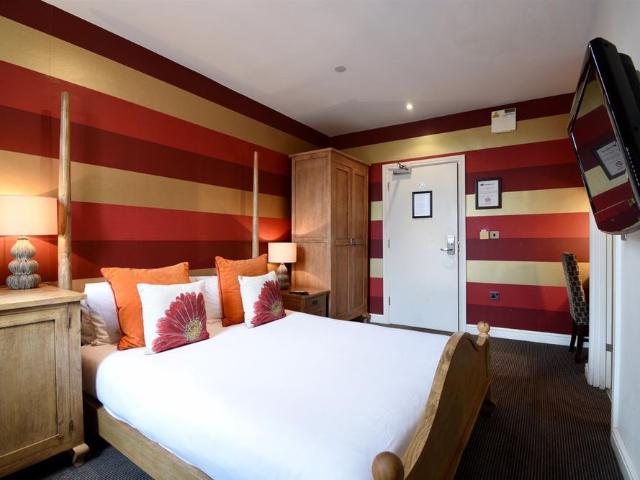 Room for rent in Hertford, Colliers End