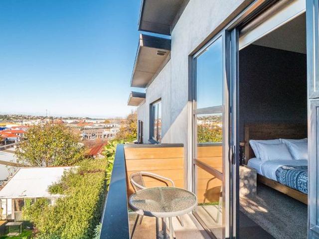 Apartment for rent in Otakou
