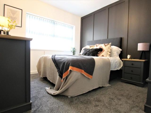 Room for rent in Caldermill, East Midlands