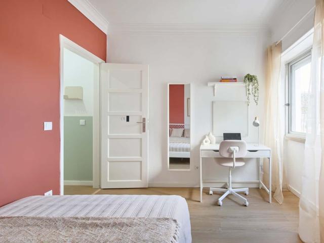 Quarto alugar em Damaia, Amadora