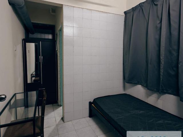 Room for rent in Mukim 13, Georgetown