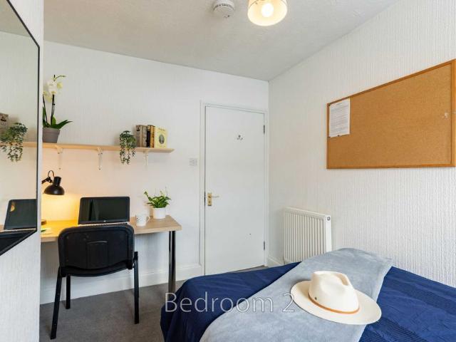 Room for rent in Wymans Brook, Golden Valley