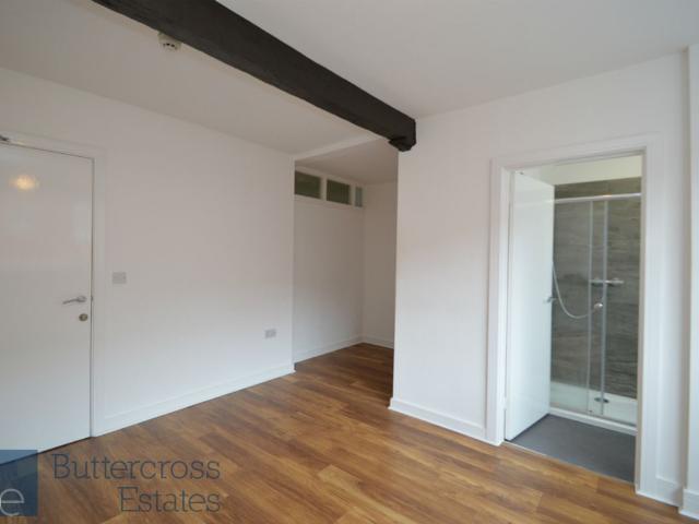 Apartment for rent in New Town, Alverton