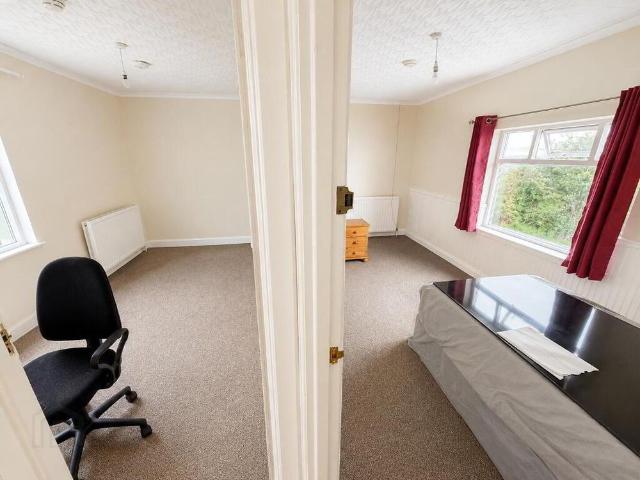 Room for rent in Lisburn, Northern Ireland