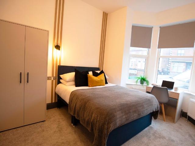Studio for rent in Crewton, East Midlands