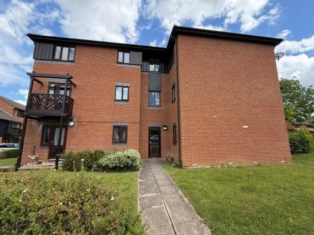 Room for rent in Berrick Salome, Oxfordshire