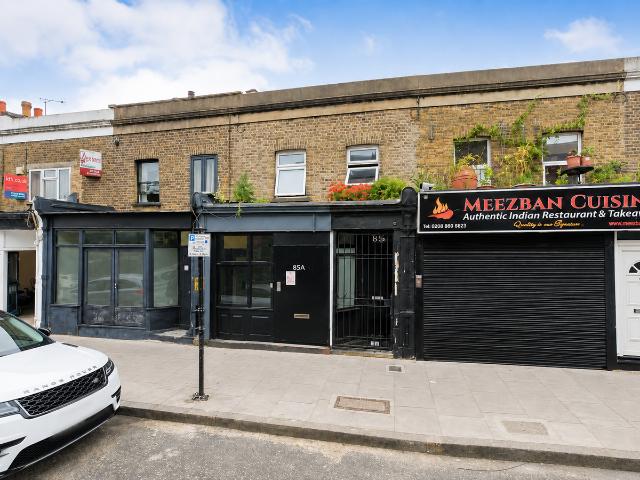 Apartment for rent in Shacklewell, Greater London