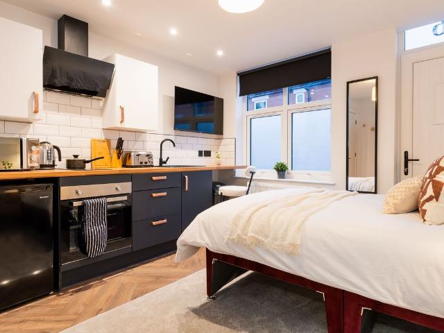 Studio for rent in New Normanton, East Midlands