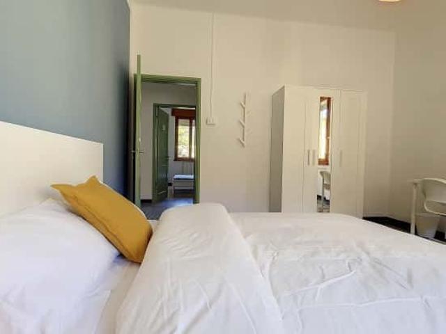 Stanza in affitto a Unione di Comuni della Romagna Forlivese, Quattro