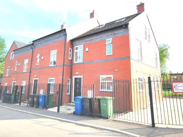 Room for rent in Norley, Wigan