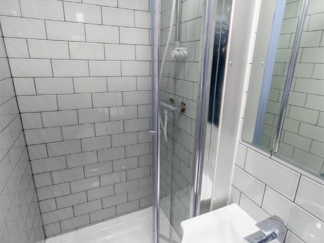 Studio for rent in Bournbrook, West Midlands