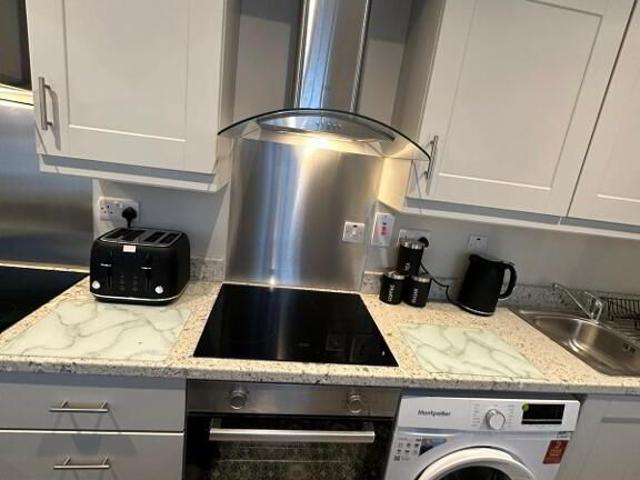 Room for rent in Woodvale, Northern Ireland