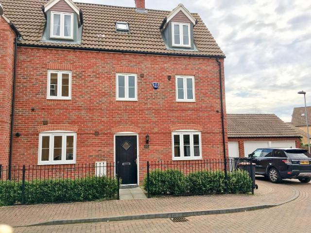 Room for rent in Woodlands Park, Ravensden
