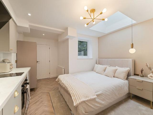 Studio for rent in New Normanton, East Midlands