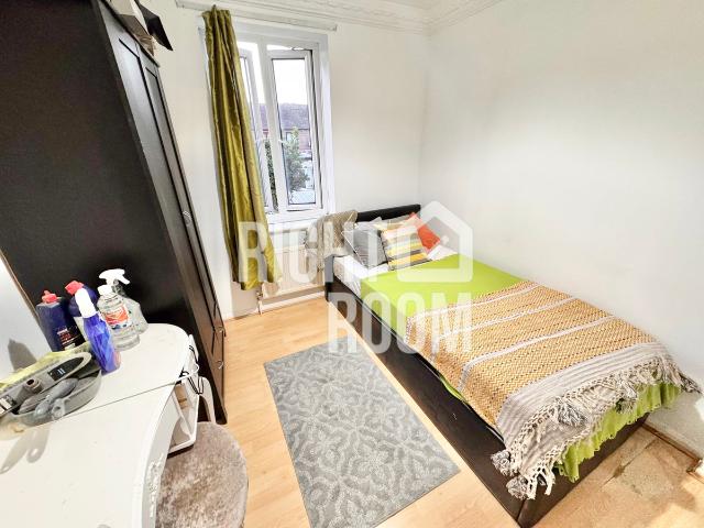 Room for rent in Beckton, Greater London