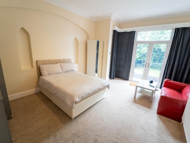Room for rent in Lozells, West Midlands