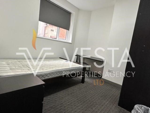 Room for rent in Cheylesmore, West Midlands