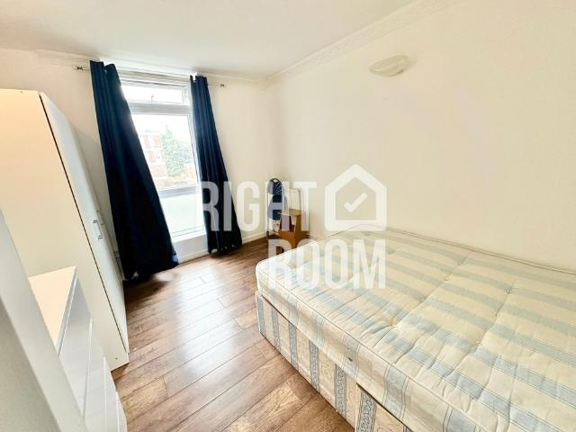 House for rent in South Hampstead, Greater London