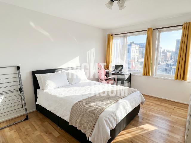 Room for rent in Weeke, Harestock