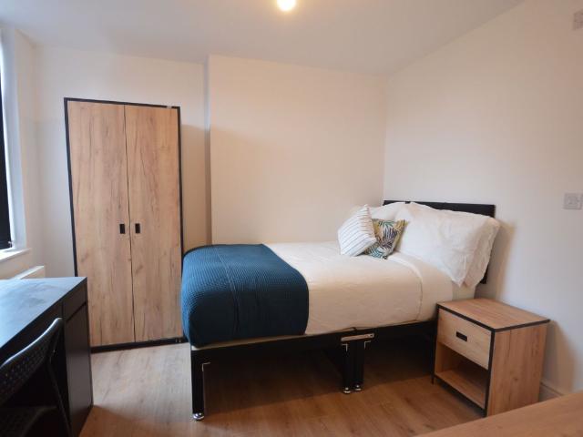 Room for rent in St. Peters Quarter, Derby
