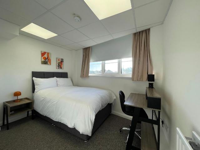 Studio for rent in Brunswick