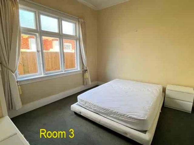 Property for rent in Otakou