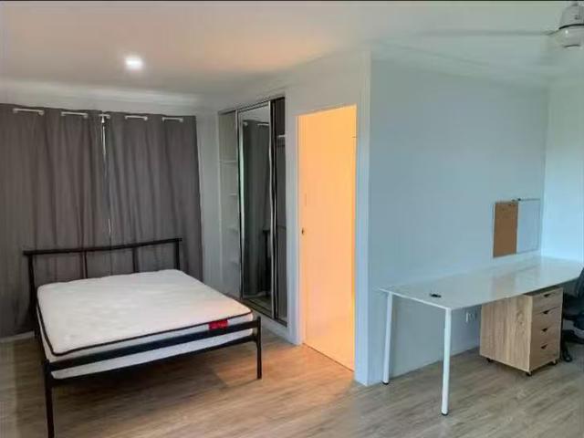 House for rent in College View, Queensland