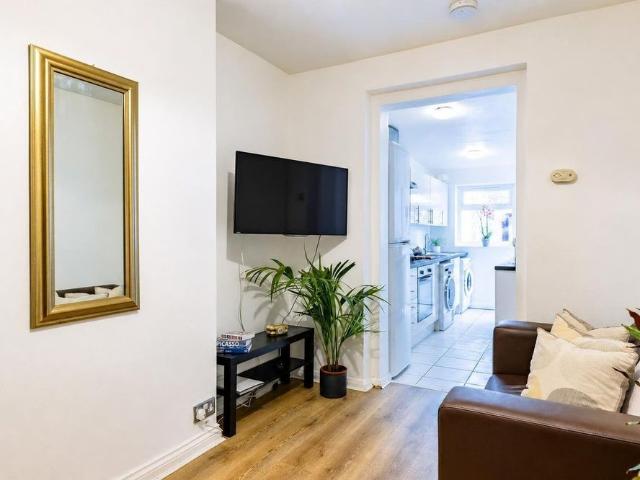 Room for rent in Wymans Brook, Golden Valley
