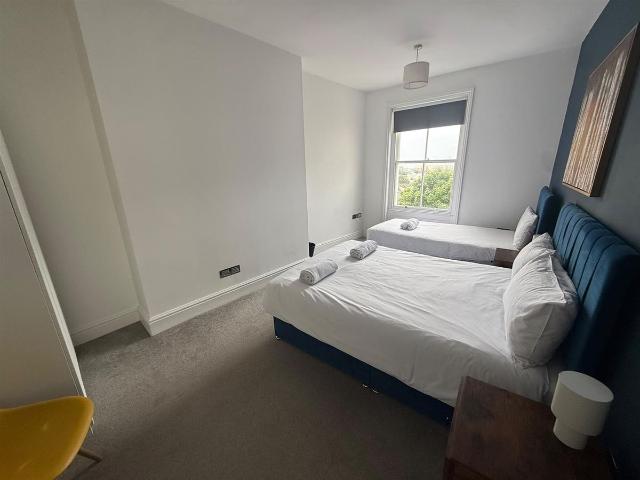 Room for rent in Brunswick, Hove