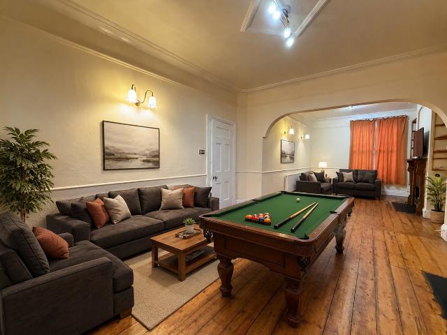 Room for rent in West End, Old Wharf