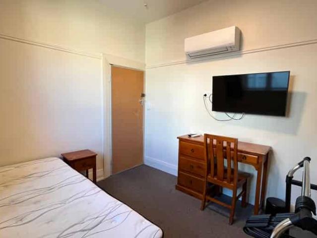 Property for rent in Otakou