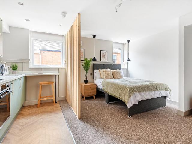 Studio for rent in New Normanton, East Midlands