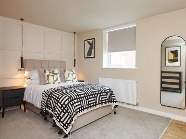 Studio for rent in Gedling