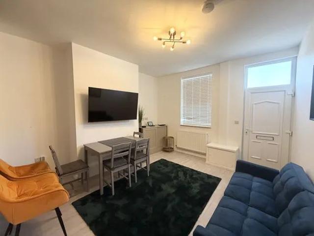 Room for rent in Green Bank, St Helens