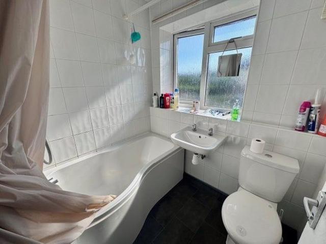House for rent in Clifton, Haddon