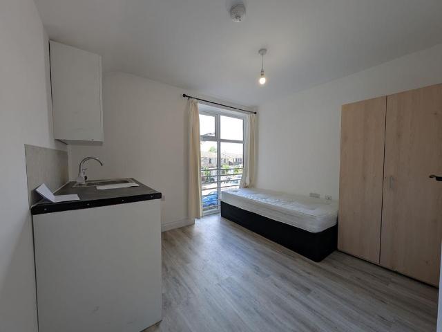 House for rent in Potters Bar, Hertsmere