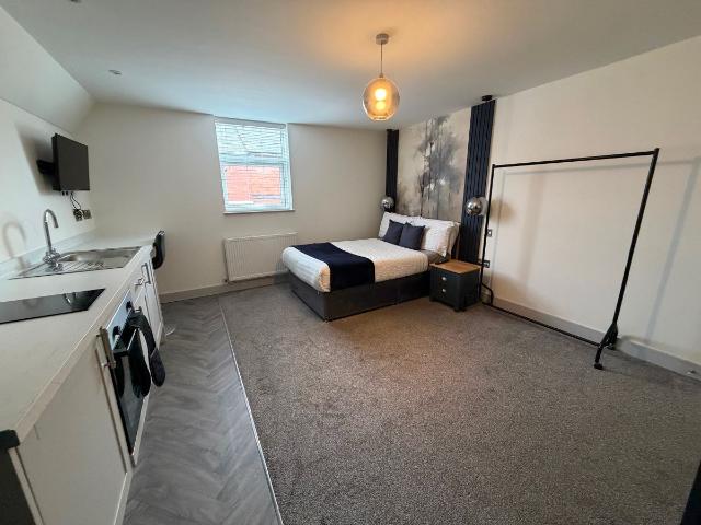 Studio for rent in New Normanton, Derby