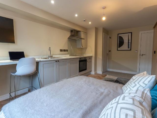 Studio for rent in New Normanton, East Midlands