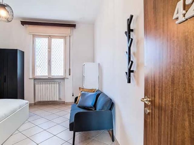 Stanza in affitto a Unione di Comuni della Romagna Forlivese, Quattro