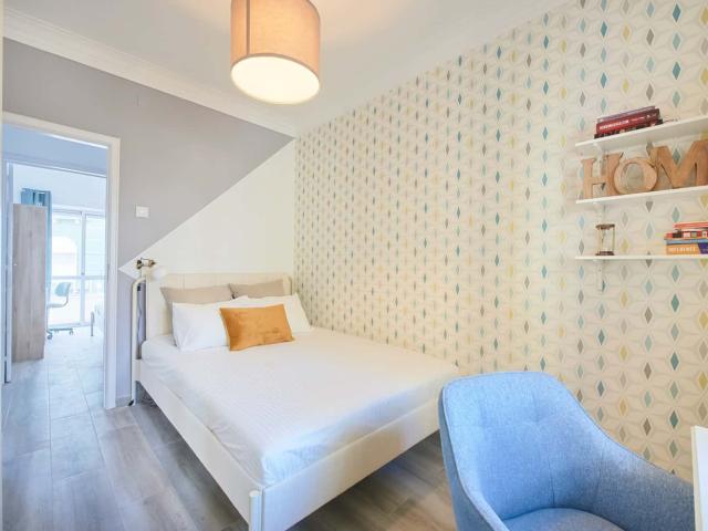 Quarto alugar em Damaia, Amadora