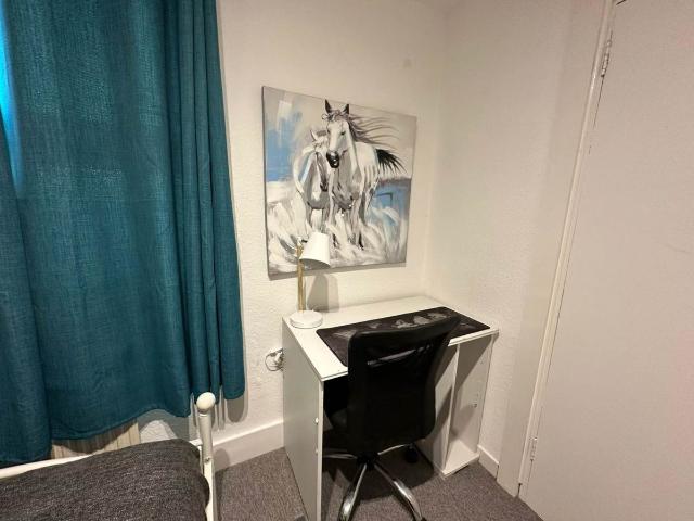 Room for rent in Charlotteville, Westborough