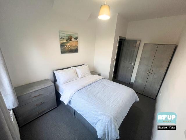 Room for rent in Hyde Park, South Yorkshire