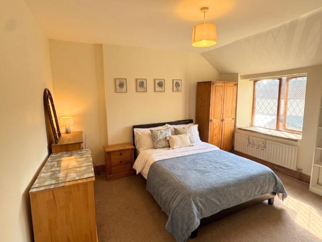 Room for rent in Rawmarsh, South Yorkshire