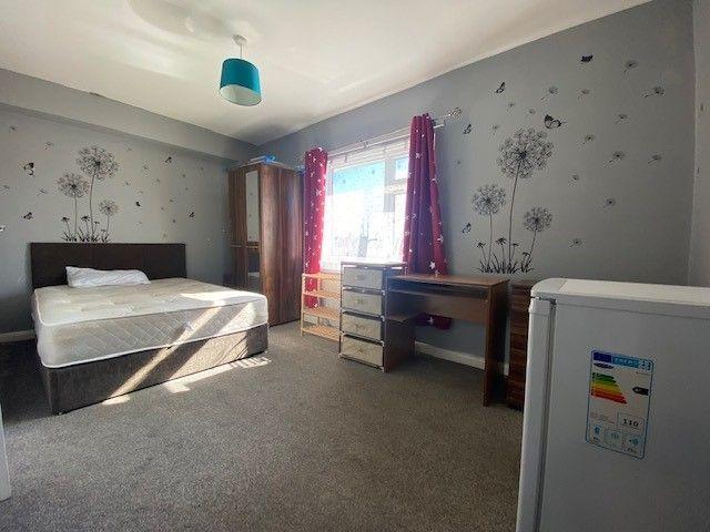 House for rent in Hyde Park, South Yorkshire