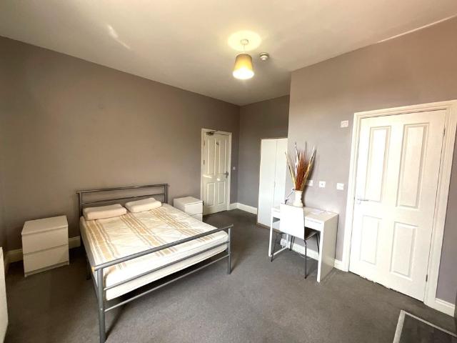 House for rent in Hyde Park, South Yorkshire