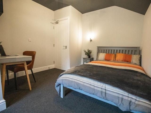 Room for rent in New Normanton, East Midlands