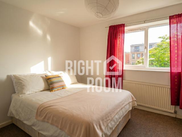 Room for rent in Canning Town, Greater London
