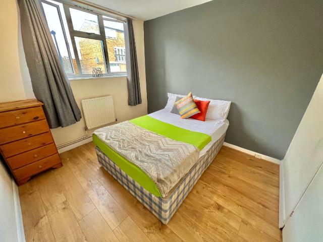 House for rent in Isle Of Dogs, Greater London