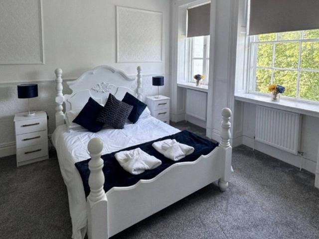 Room for rent in Clydach, Wales